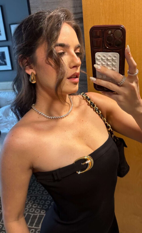 CFEF15FE AF95 4EB9 88F4 9D549CC59A3968d227787a81f4d5