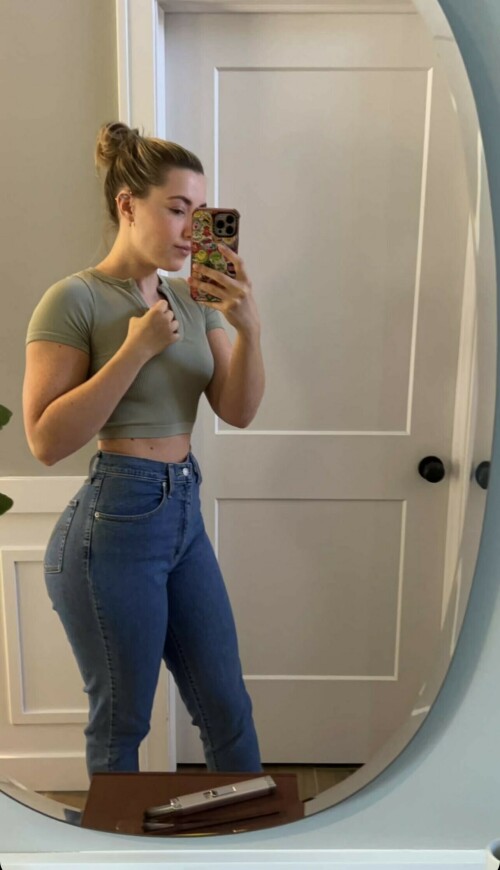 CFEFD63B EBFF 4D5A AE77 B7E96409C5FF