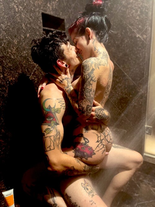 CFFD446F EFD4 458E BB1E 12CF80772DC5