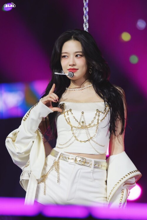 CLXI 1871879027381997803 1a91307e9a25466d5