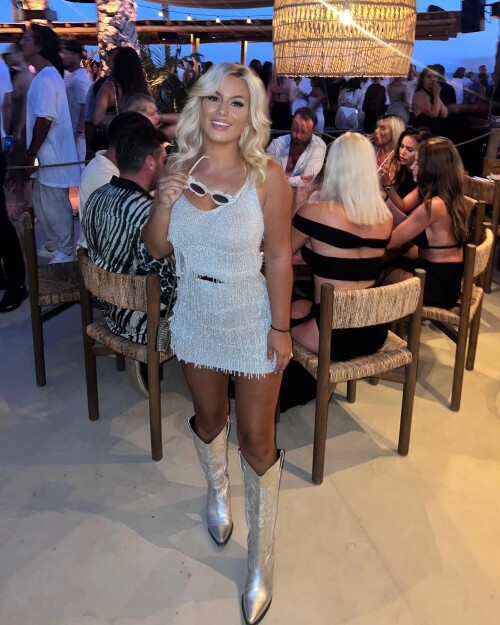 CM 2344350dfe42c08f57f