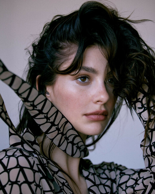 CR Fashion Book Look 8 1737 scaled