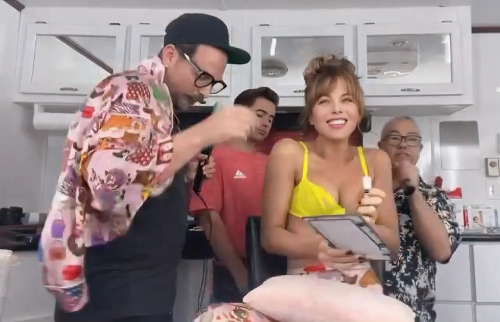 CT5b_PfhrVp.mp4_20211109_195135-00007f5091bb9d073c8f