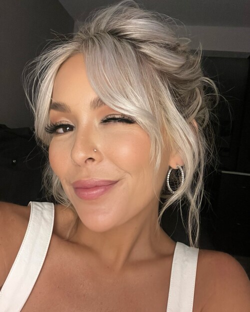 CW1079656801649593a3