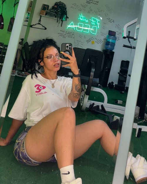 C ESdyKpsxV 57338ebf5a9621522