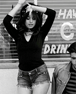 Camila-Cabello-24aeace3302d3c94fb