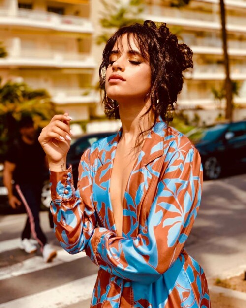 Camila Cabello 3735e6b5462a708d1e