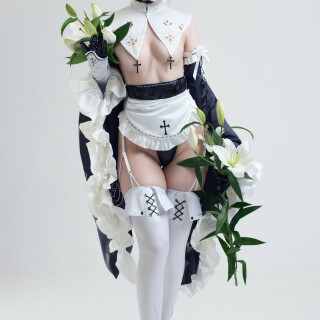 CandyBall---2B-Nun-151e3e1cbaa4c6652a