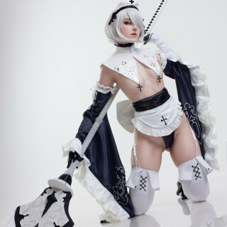 CandyBall---2B-Nun-9d325216e2c825661