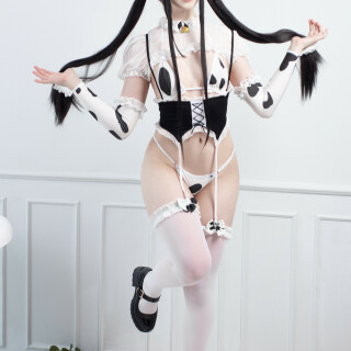 CandyBall---Cow-1d316b8b669fd7052