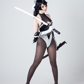 CandyBall---Takao-Race-Queen-6a75419eca733bbd3