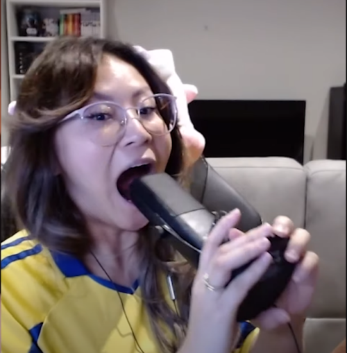 Capaatureaa306d3f72fab656