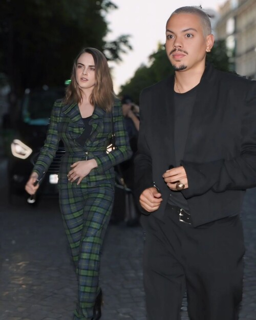 Cara spotted leaving the crazy horse show in Paris with Evan Ross Gawby .com.....caradelevingne craz