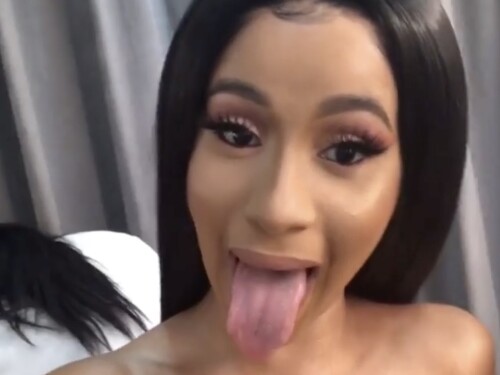 Cardi B 2