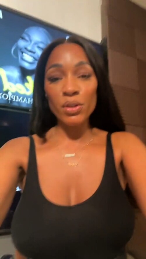 Carichampion Instagram40e3d9aff86bec8f