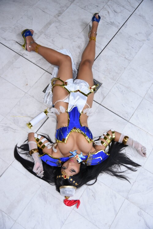 Caster on Marble191a55a82b9269650