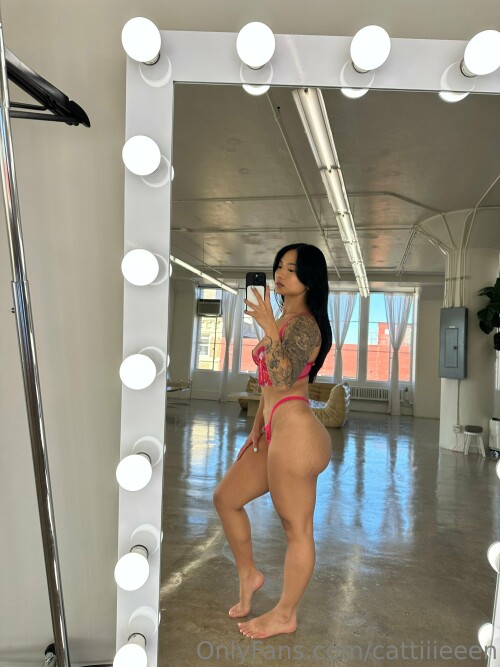 Cat25b92c1f5c8919e52