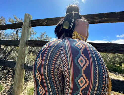 Cat47531611b2f421278