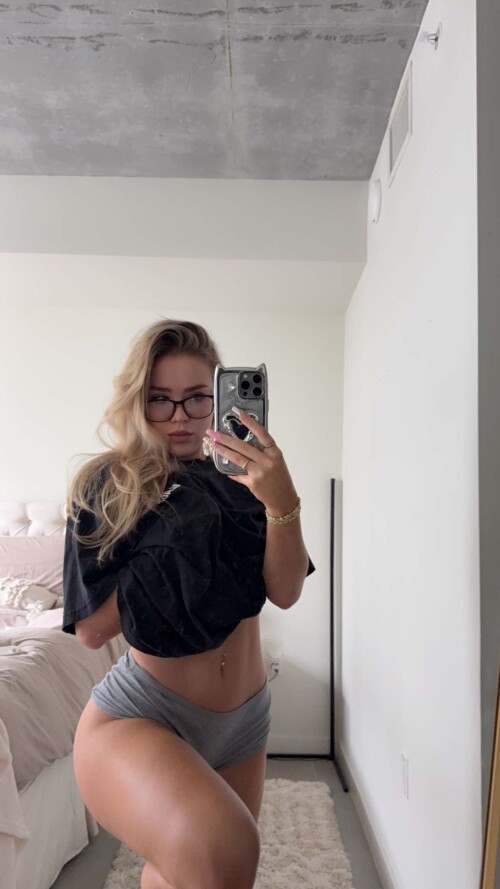 Catlin Hill 504e69afd5629dc48