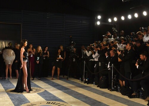 CelebrityParadise org 002 3003f847db33ca14a