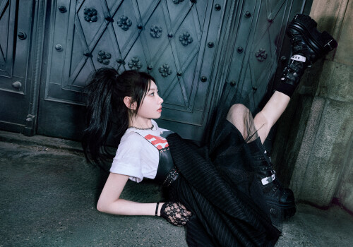 Chaeryeong 2025 10 21 TUNNEL VISION CONCEPT PHOTO 2 4f3b2332408950b60