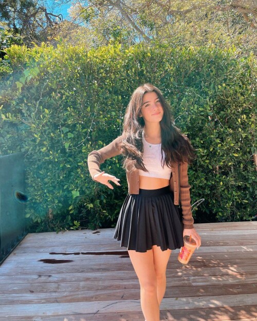 Charli DAmelio Cheerleader Mini Skirt Tease Set Leaked 9