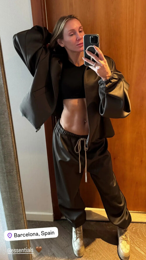 Charlotte Flair 20250313 235433 AQNOK l QnF9dZU68l5Lg1jpnGHlJMH02IrtQ5HLhbpDfynKjlseKwgo0dDIN UeG6mI