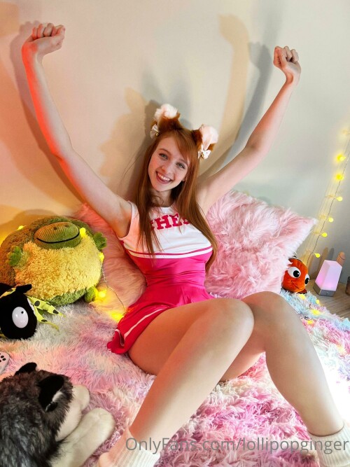 Cheer 299122ac727c327b5e