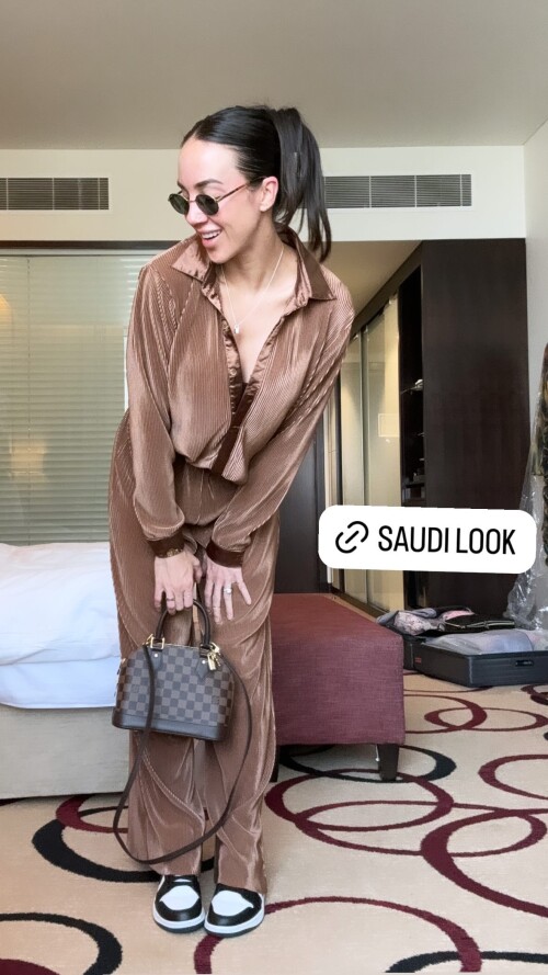 Chelsea Green 20240523 211524 445873791 475757284974571 8316854704714030677 n86225f287a71c3e3