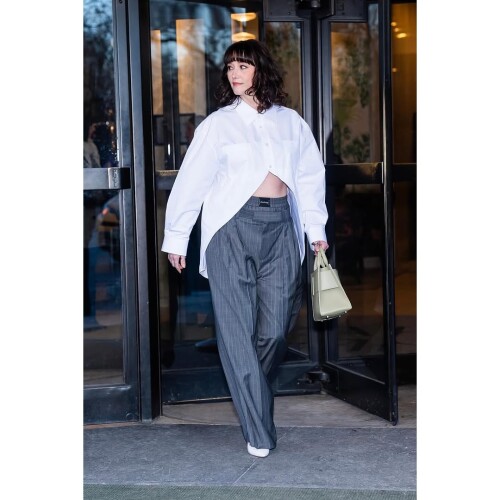 Chyler Leigh Mid Drift26bd052e2e1391ba