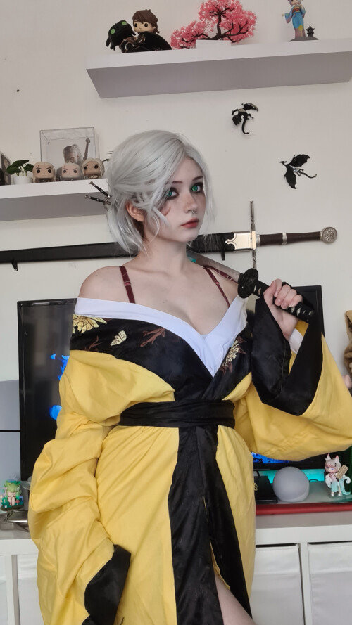 Ciri6e438ada7b5cd7e2a.jpeg