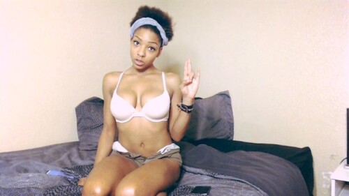 CocoDelarae 431914536925282305 20140207 221704 img1a63162e6952b47ca