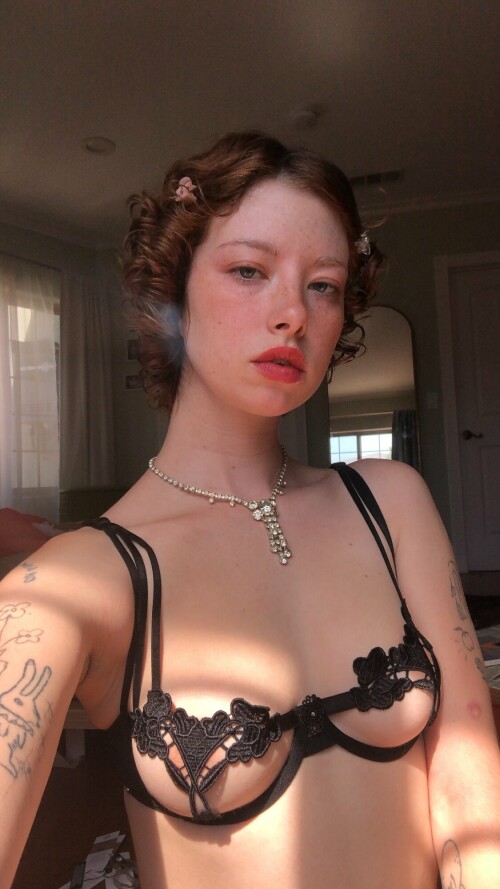 ContraChloe 2022 07 15 twitter 1 FXwolDvUcAMV2uM