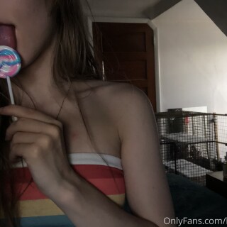 Coomer-2da7db15-0e57-4c91-bb30-19f1af0d3ed8449f4b963a54eb93