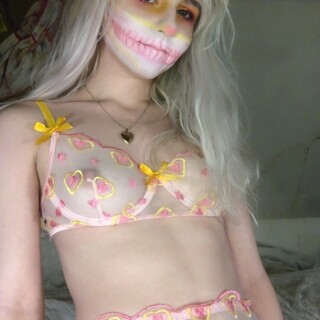 Coomer-750x1334_ebedddd49b99b2d921cf42a921d4ba4bacde6cc89fa6f22f