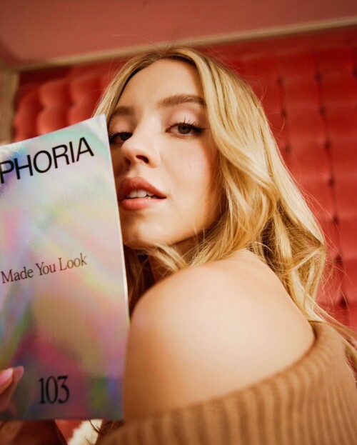 Cosmopolitan Magazine by Josefina Santos 2fffde8e9788d6b2f