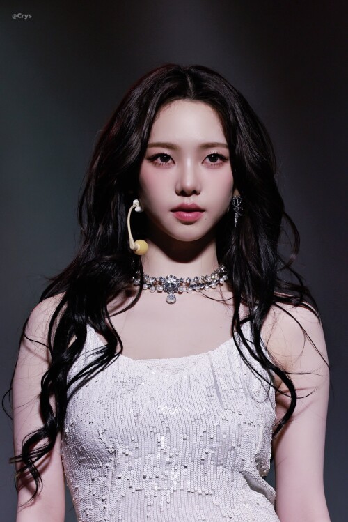 Crys 1889547350261026958 1d597564da7b52e19