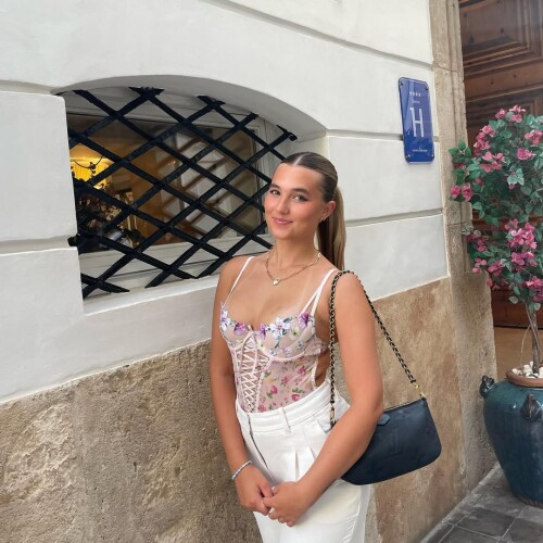 CvVT yBvc1I 3b909cb0ee678f780