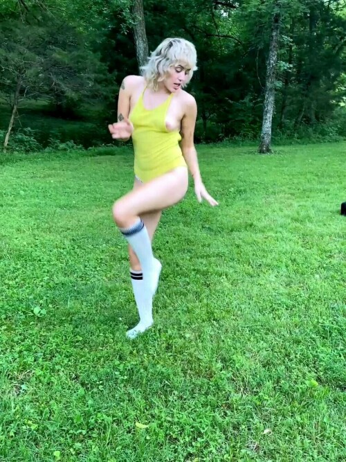 D015E5F4 5EA0 4B2C A99C CEF889F9A253