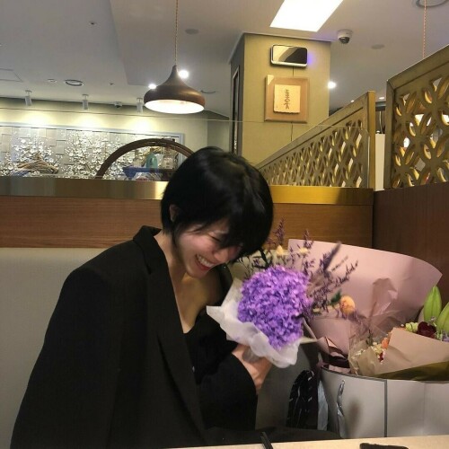 D14DE80C A460 4D1B 8830 CBF6F3543F5E