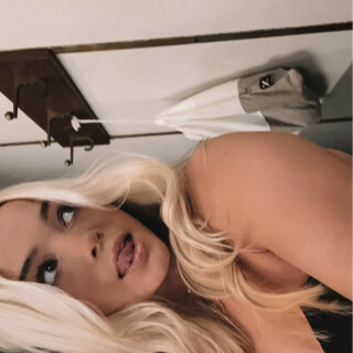 D1FC7C98-58C2-4CA4-8249-23B3473996D3