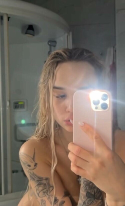 D21F279D D3FD 4504 9851 390658CDF247