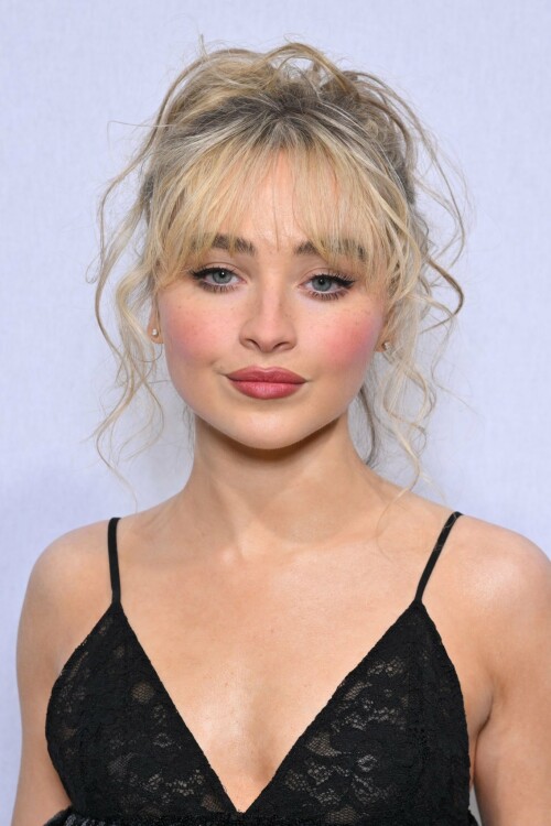 D2F365F7 44E5 4603 A964 9EDCBADADEFC