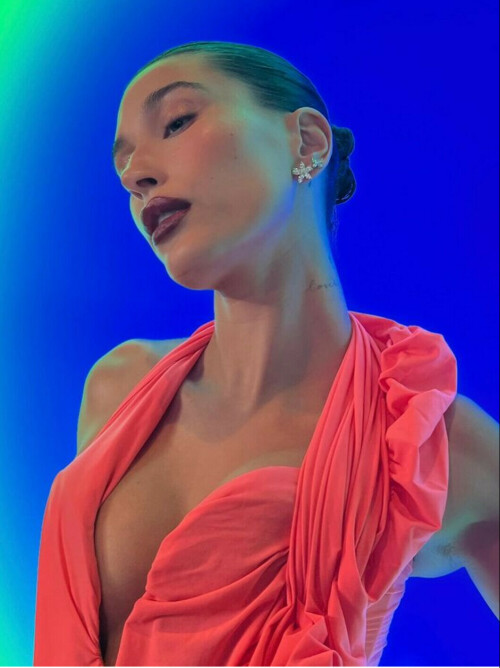 D30E1B9B EB55 4E63 B82B 6ED9D223A153