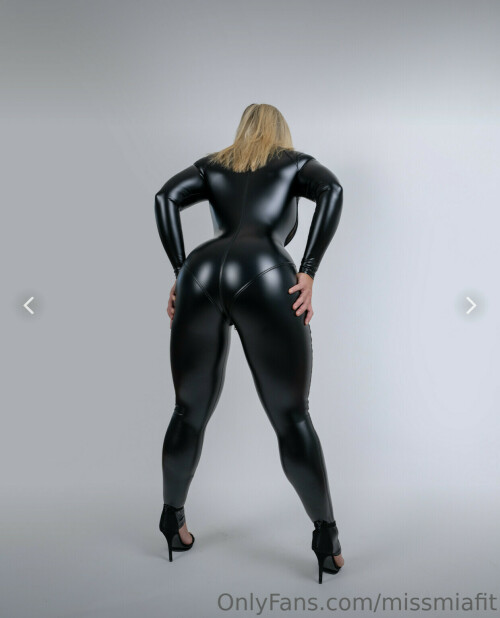 D4235CBE C328 47D3 A6C6 BCB713731C6C