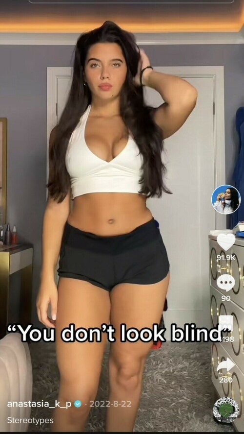 D63DC958 25A9 4AEE BB46 141D3615DCE7