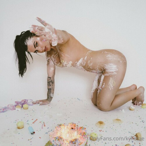 D67E1FF1 9E09 4359 9146 A7550DFD003F