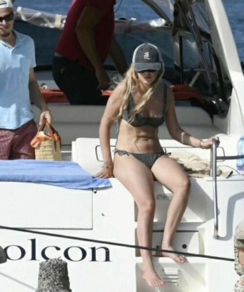 D70FCD2E 3606 4F11 8062 C2C9F63C9C42