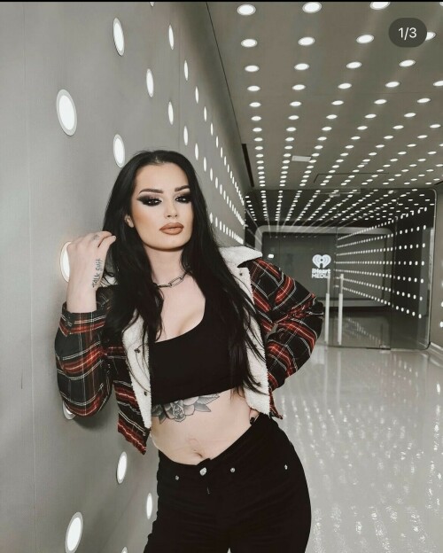 D7935E94 A582 48E8 B7E0 9C528FA76D1C