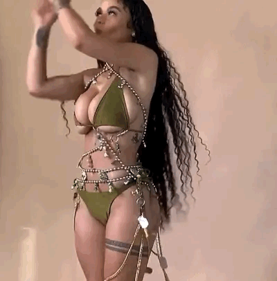 D852145D-1C49-4BCE-8491-450D20CFF947